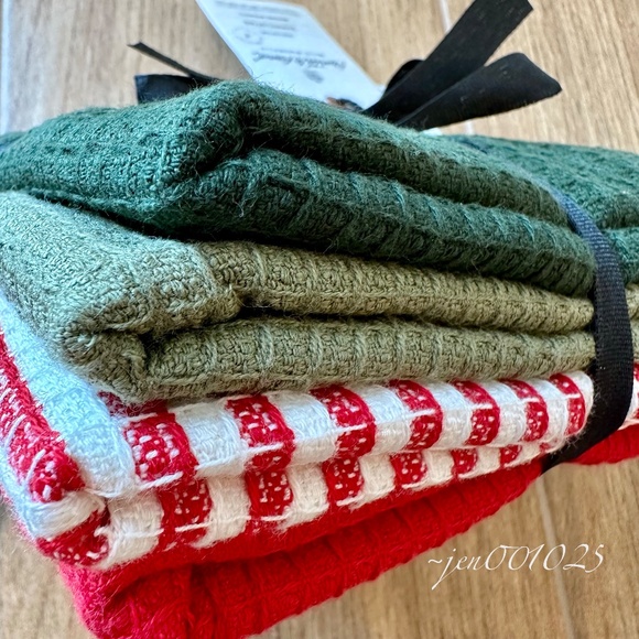 Hearth & Hand Magnolia 4pk Waffled Cotton Christmas Dishcloth Set - Picture 8 of 10